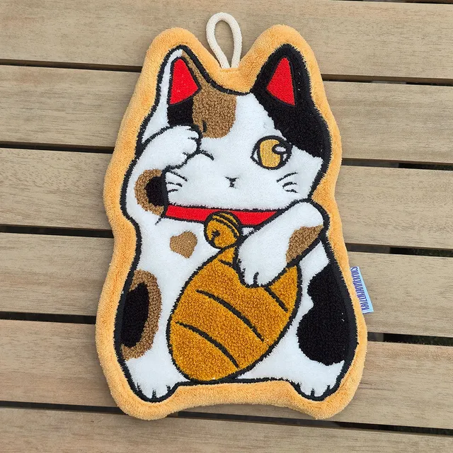 katzenjammerpins-socks-lucky-cat-handtuch-mikrofaser-30-35cm image 1