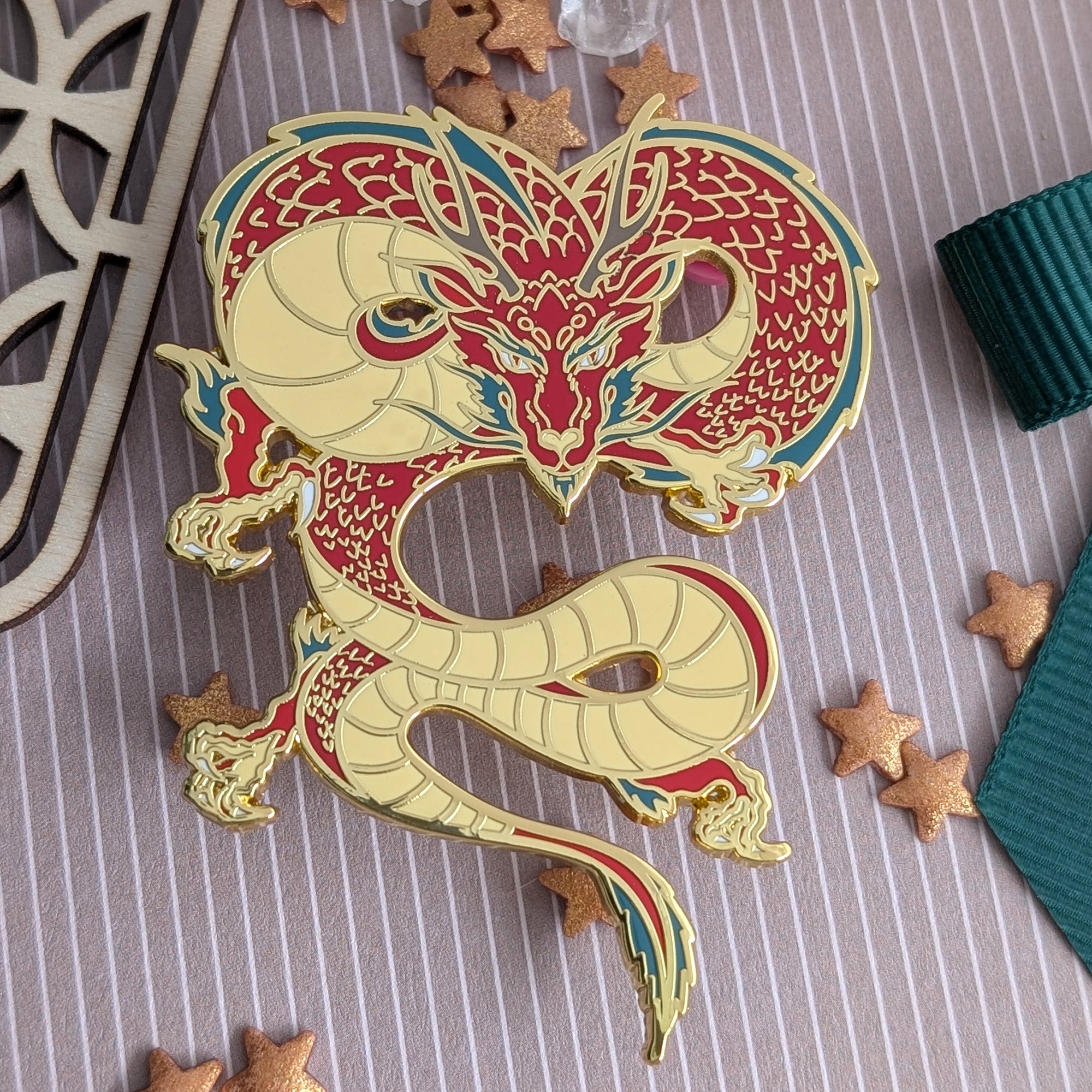 katzenjammerpins-dragon-emaille-pin-lp241-9-wei-standard-drache image 1