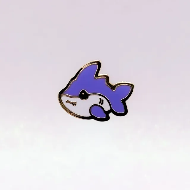 miamouz-small-shark-emaille-pin-gold-35-mm-hai image 1