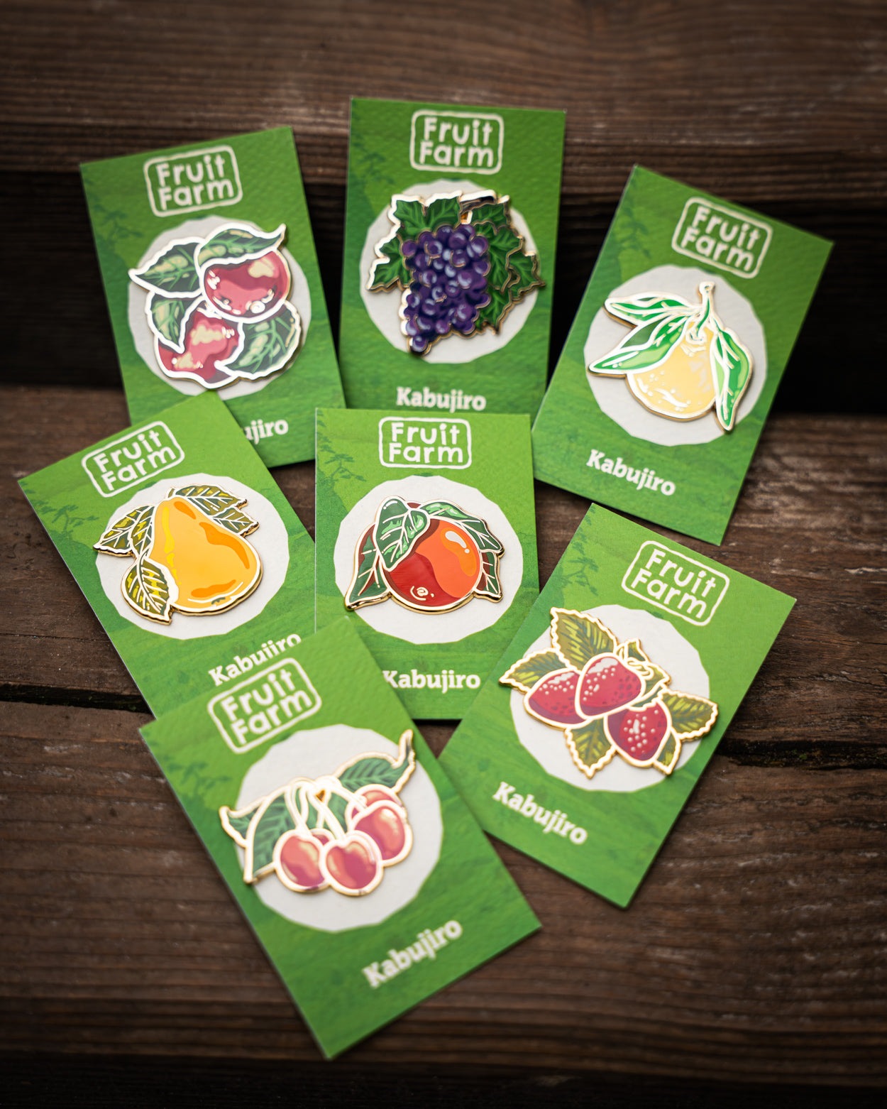 kabujiro-fruit-farm-emaille-pin-set-showa-retro-obst image 1