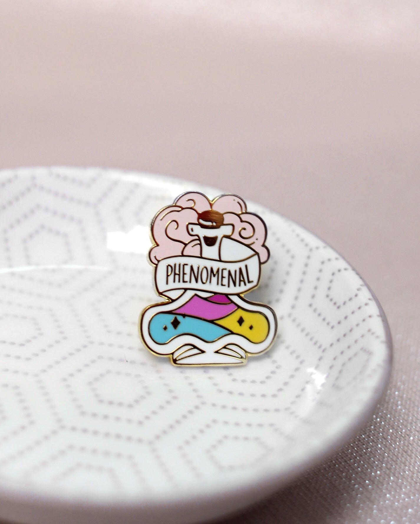 miamouz-pan-pride-potion-enamel-pin-pansexuell-gold image 2