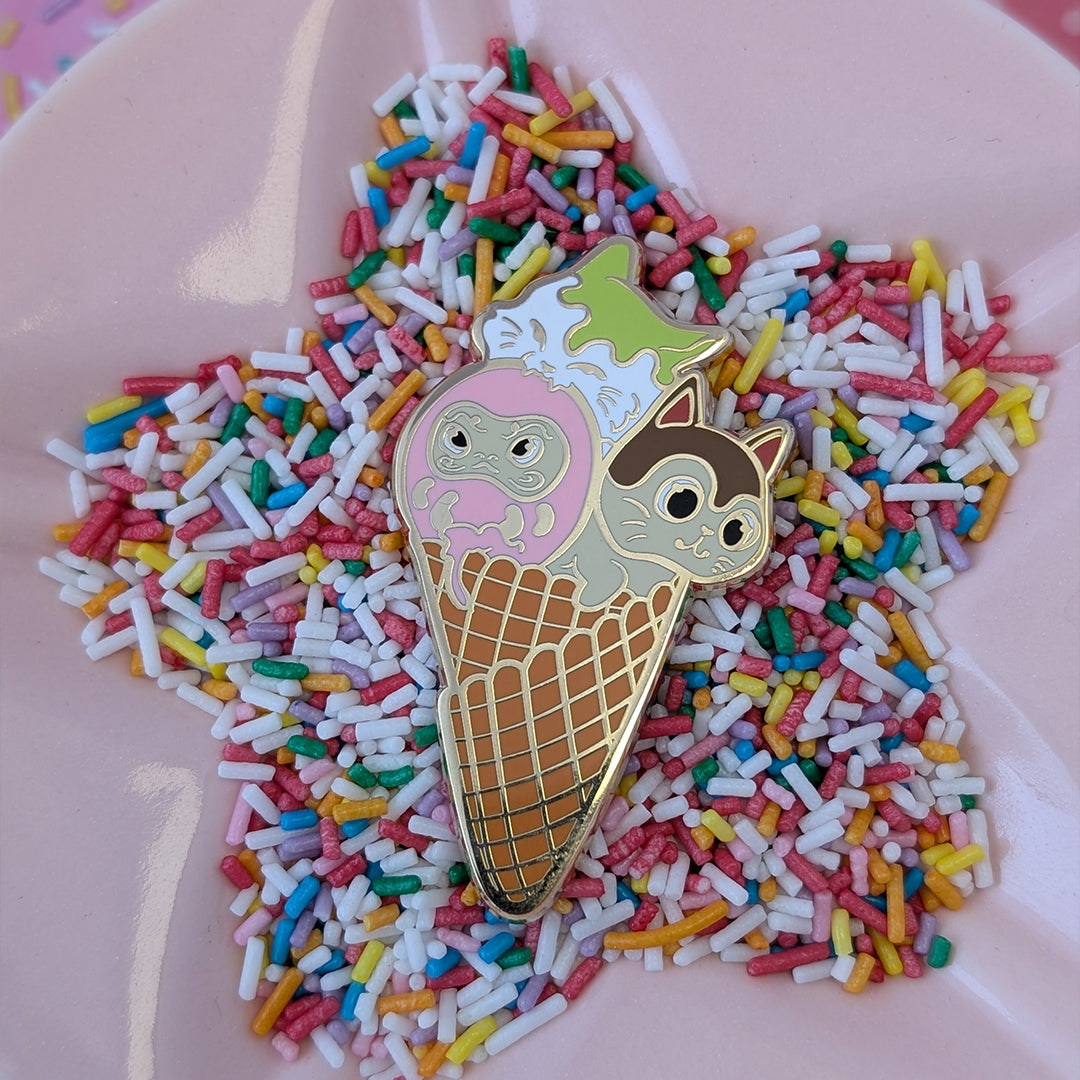 katzenjammerpins-ice-cream-trio-bp241-74-emaille-pin-gold-bunt image 2