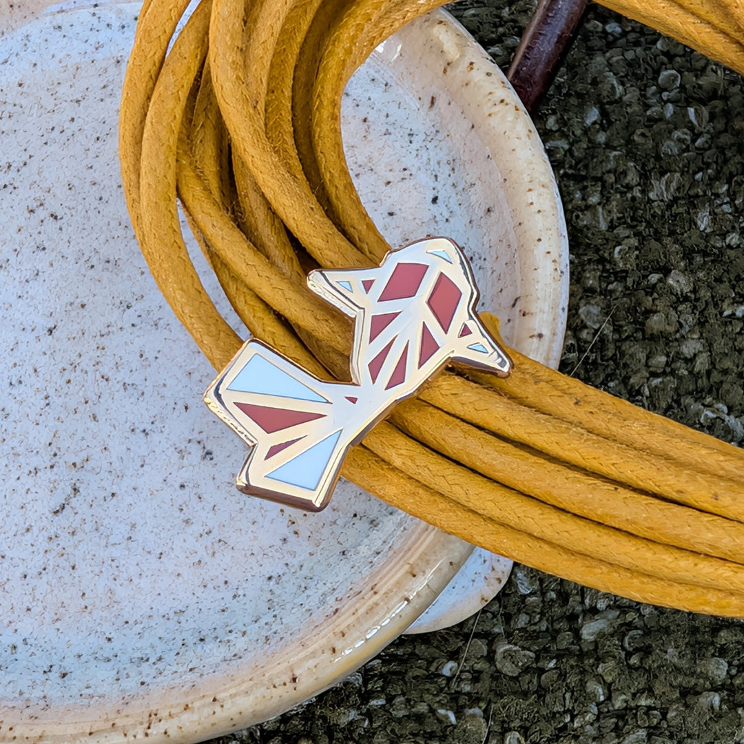katzenjammerpins-origami-koi-emaille-pin-rot-standard image 1