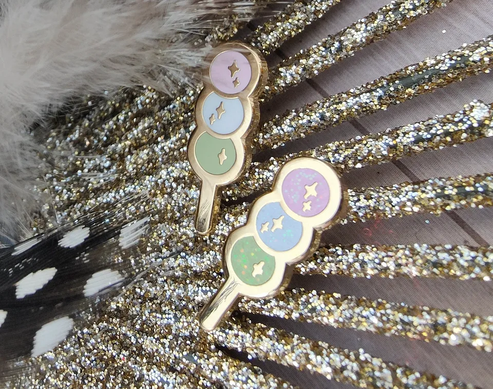 katzenjammerpins-hanami-dango-minipin-emaille-pin-standard image 1