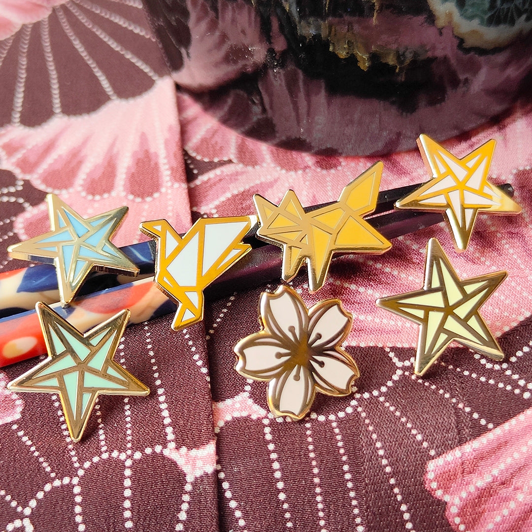 katzenjammerpins-origami-fox-mini-email-pin-standard-gold-fuchs image 4