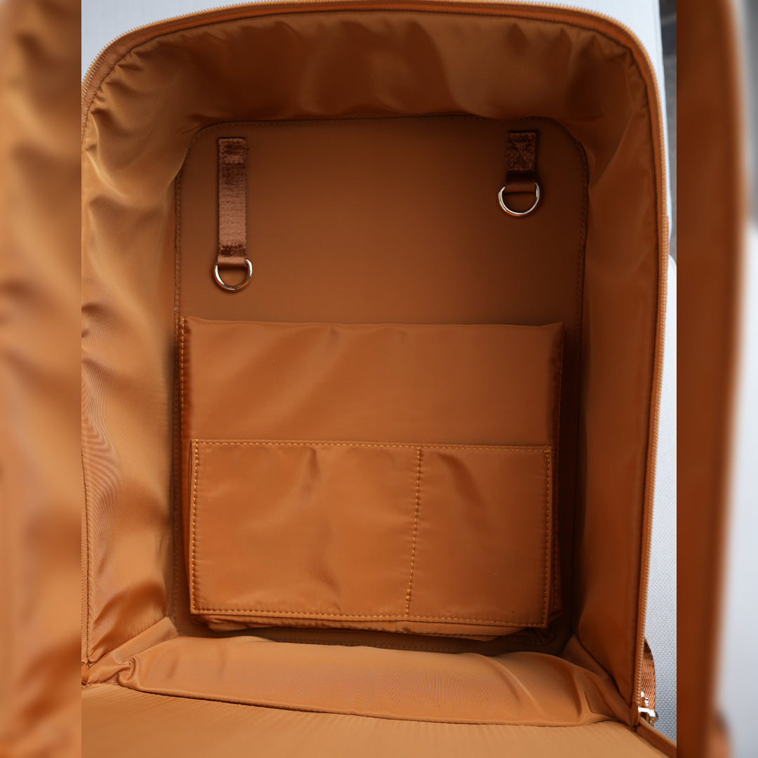 katzenjammerpins-mustard-ita-bag-rucksack-silber-31-cm image 4