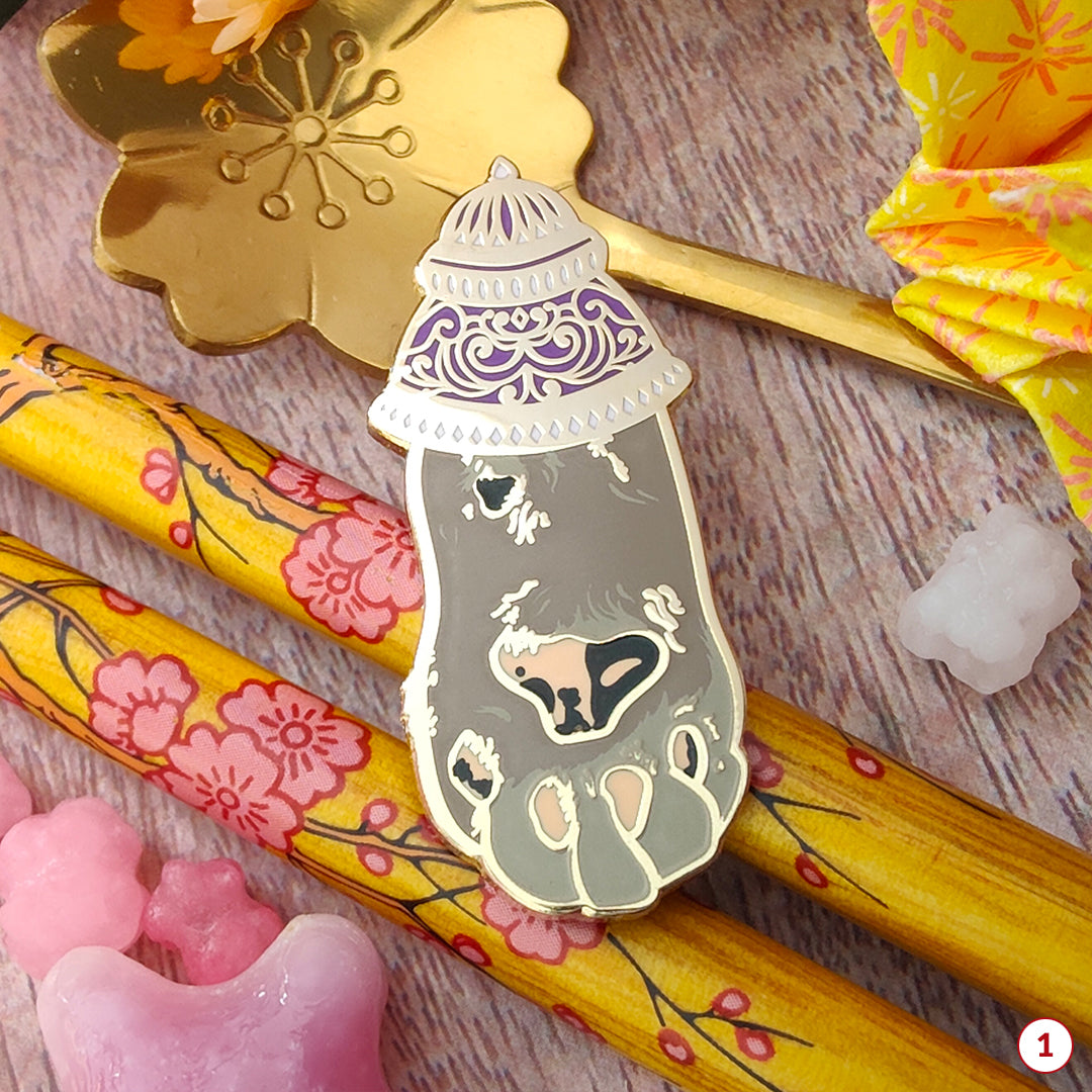 katzenjammerpins-cat-paw-bp241-60-emaille-pin-creme-gl-cksbringer image 2