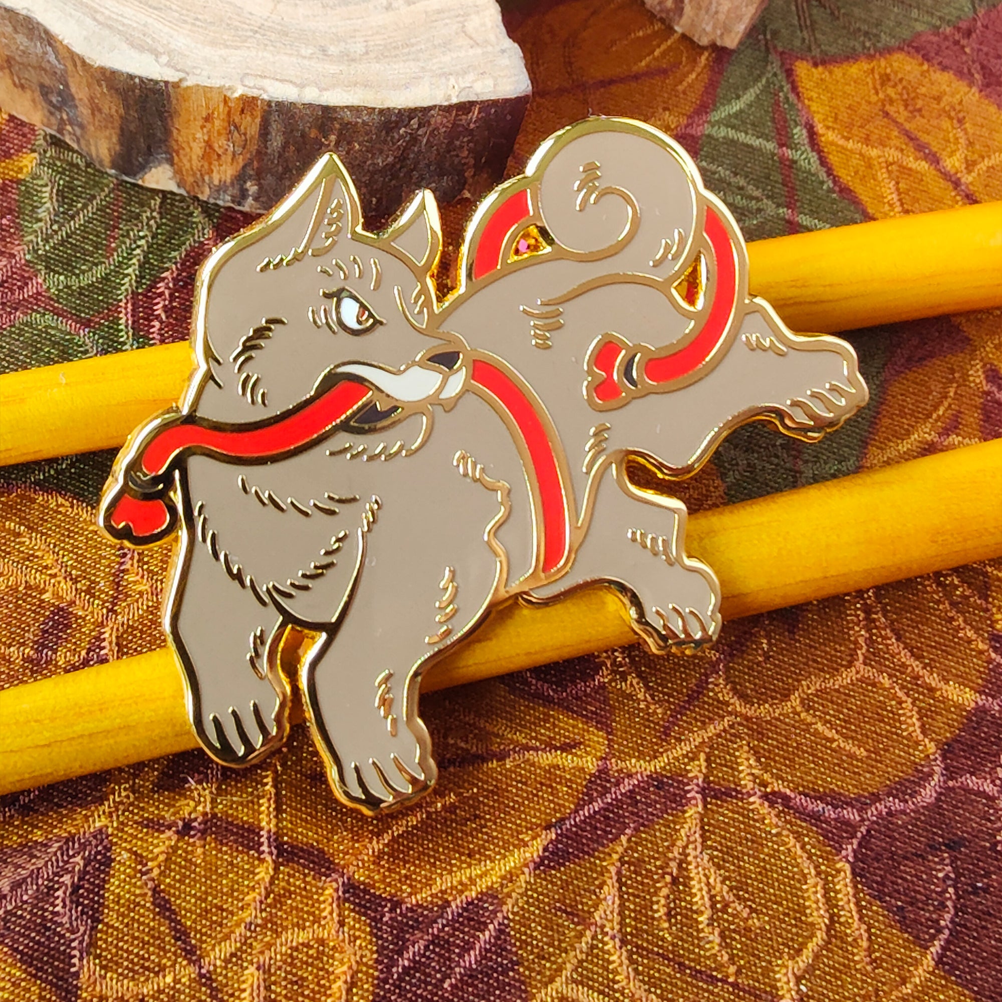 katzenjammerpins-inu-dog-hard-enamel-pin-orange-juniper image 2