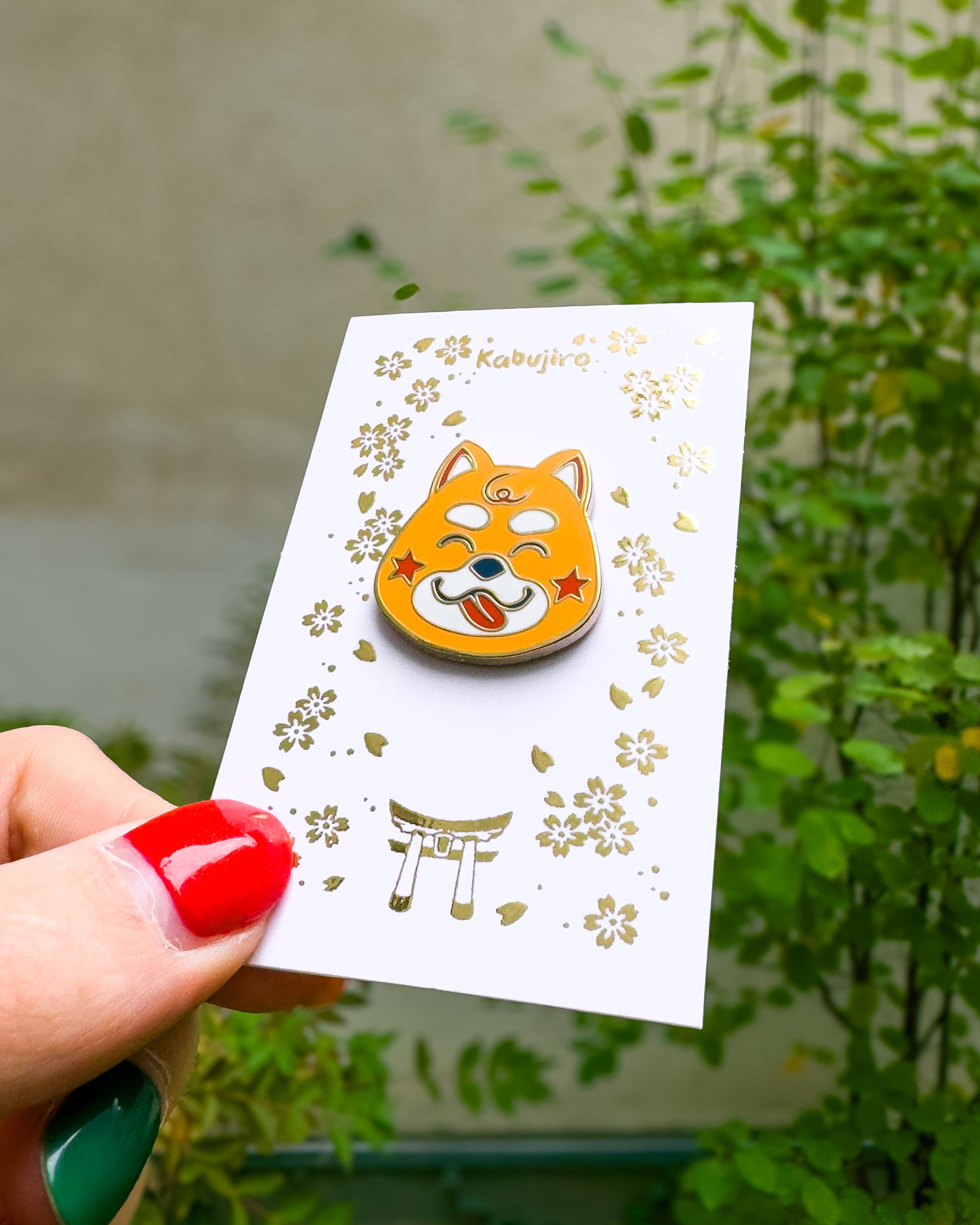 kabujiro-shiba-inu-emaille-pin-hund-gold-28mm image 2