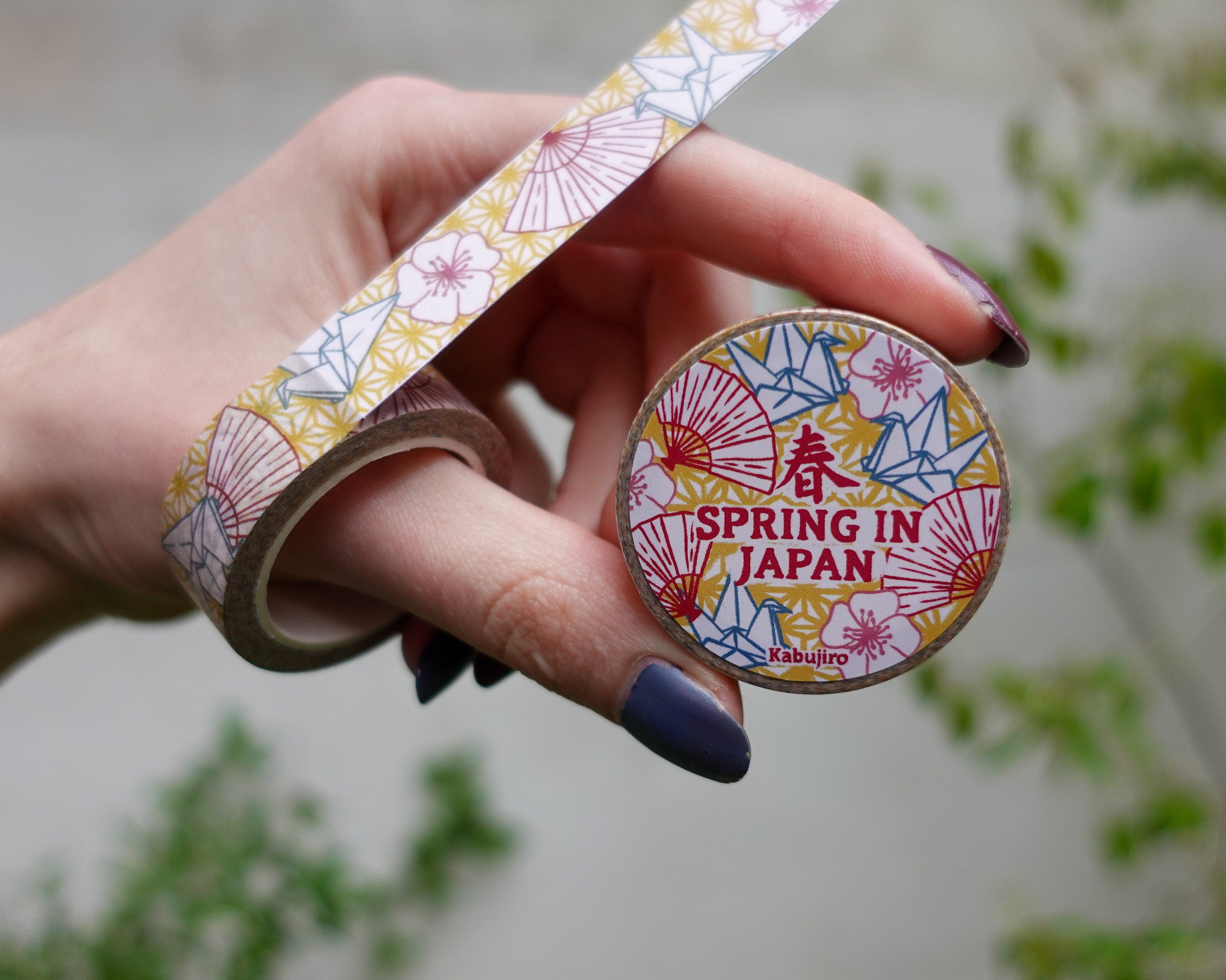 kabujiro-spring-in-japan-cherry-blossom-washi-tape-15mm-sakura image 6
