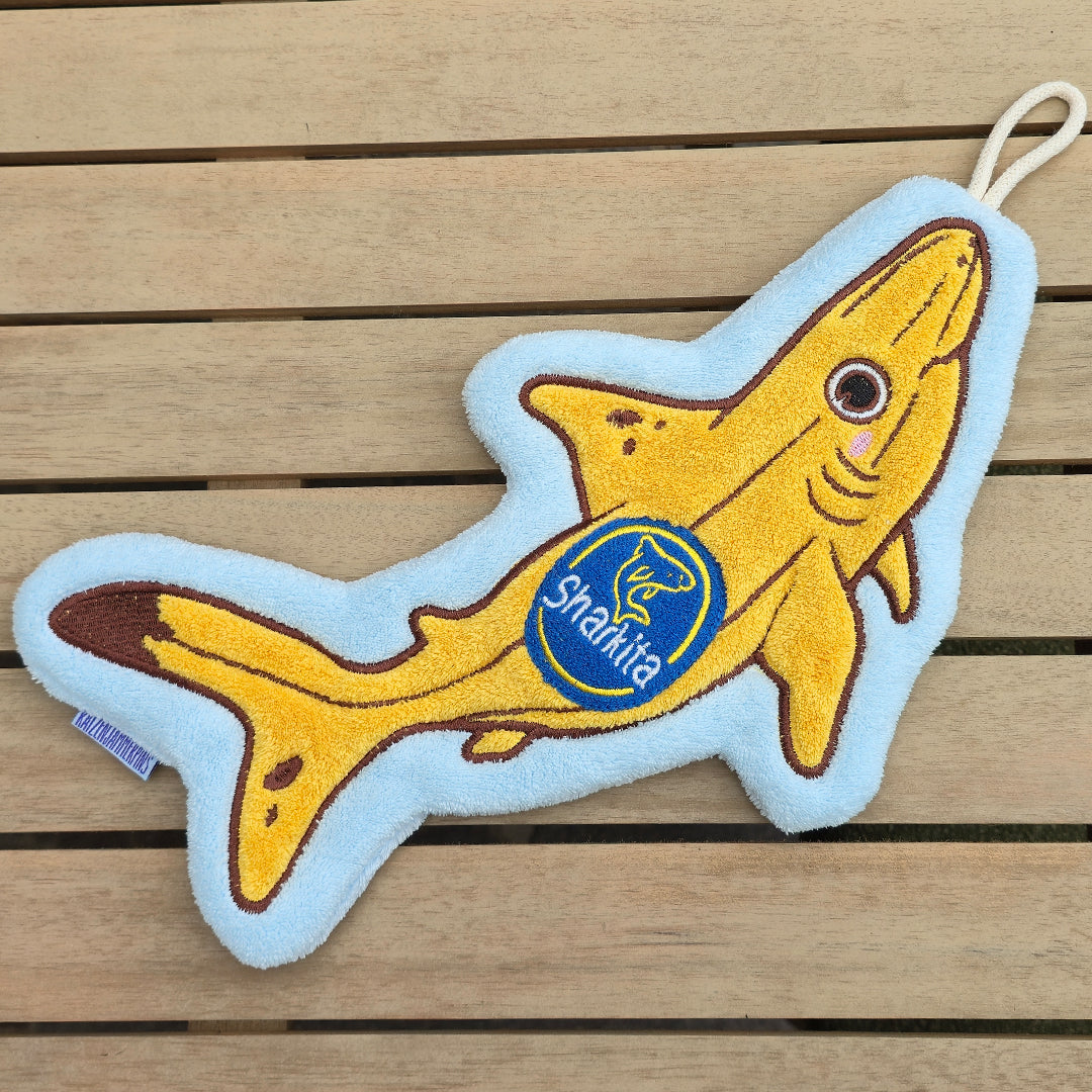 katzenjammerpins-sharkita-handtuch-mikrofaser-30-35-cm image 1