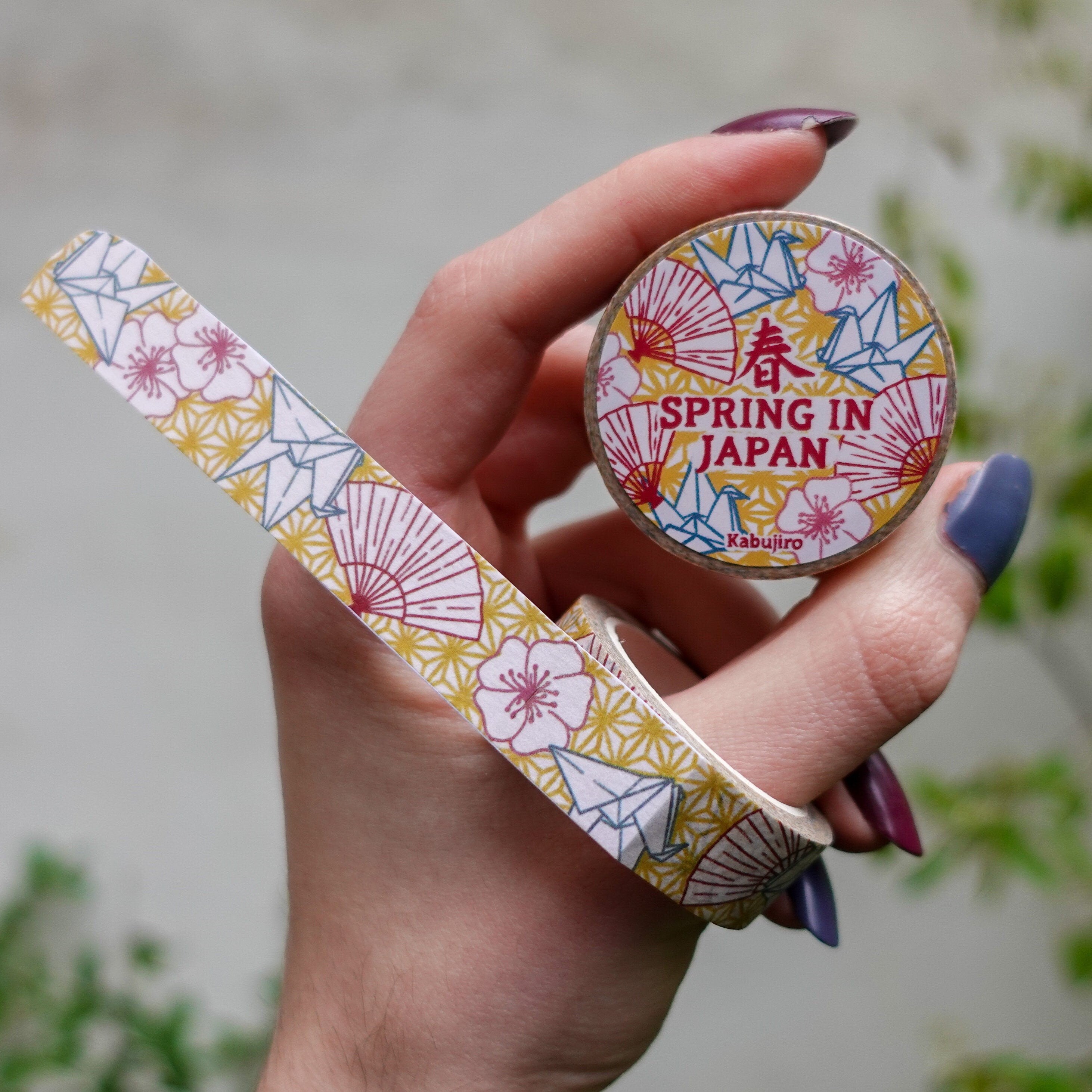 kabujiro-spring-in-japan-cherry-blossom-washi-tape-15mm-sakura image 3