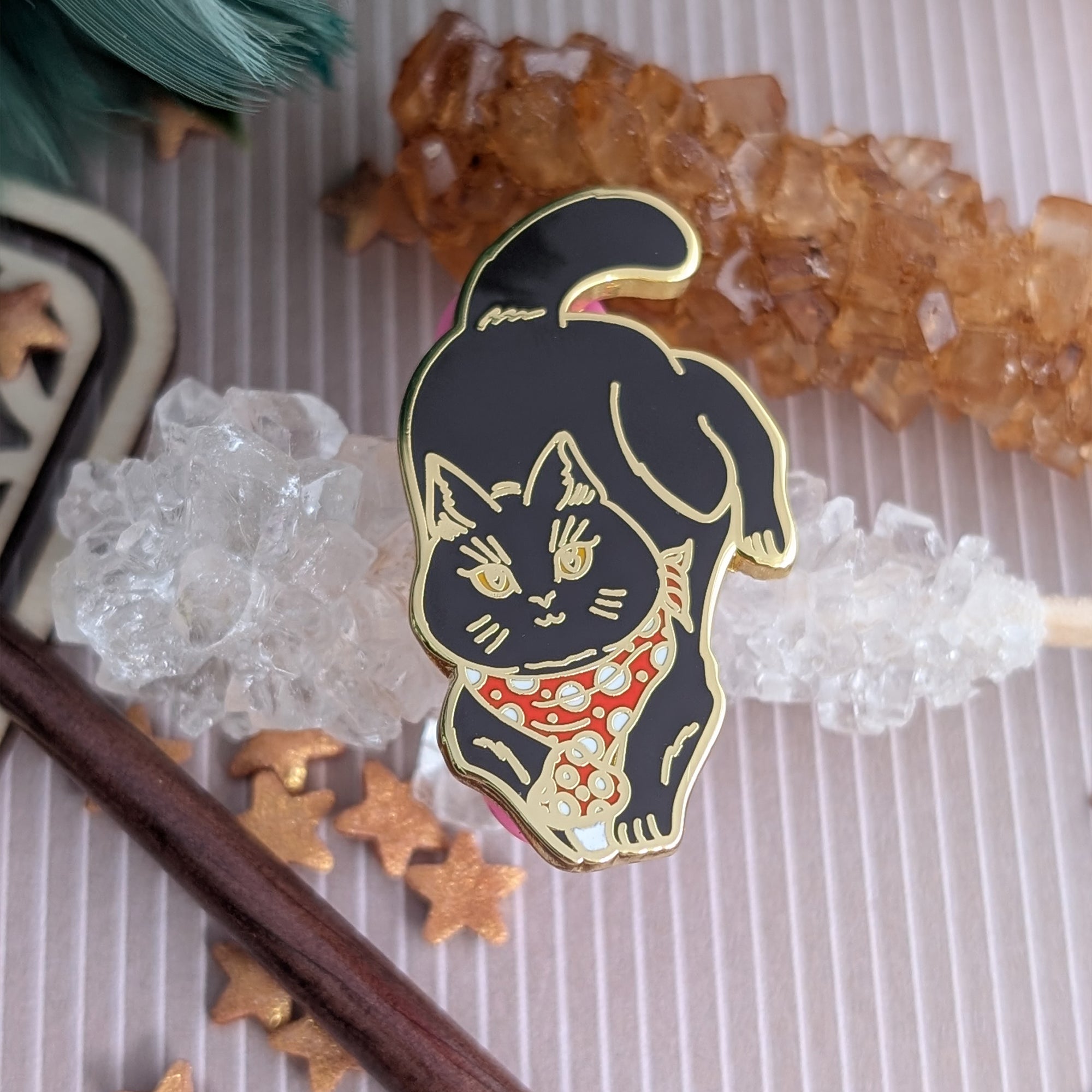 katzenjammerpins-mushroom-cat-hard-enamel-pin-gold image 1