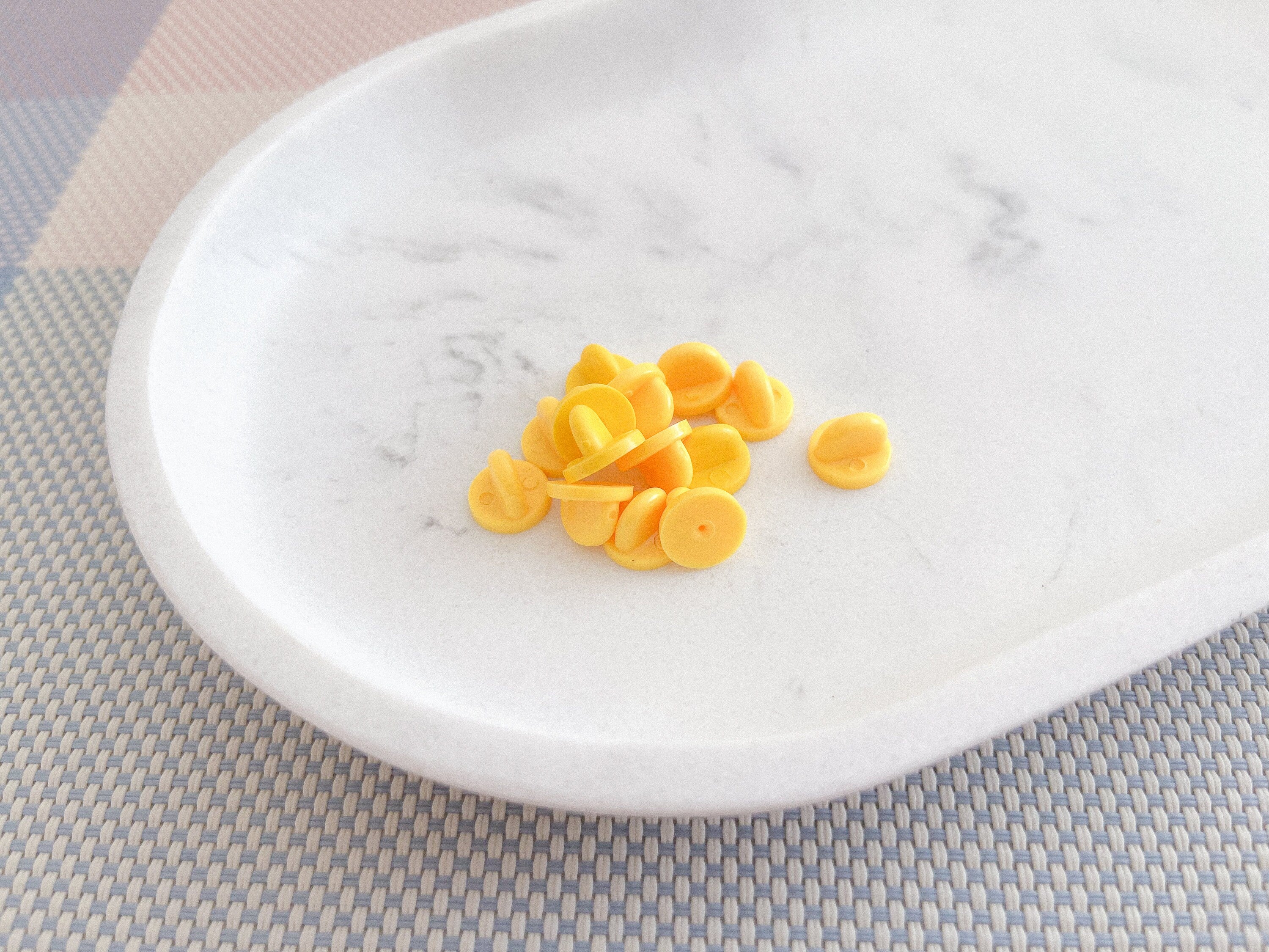 miamouz-pin-backs-gummi-kupplung-10er-set-durchsichtig image 4