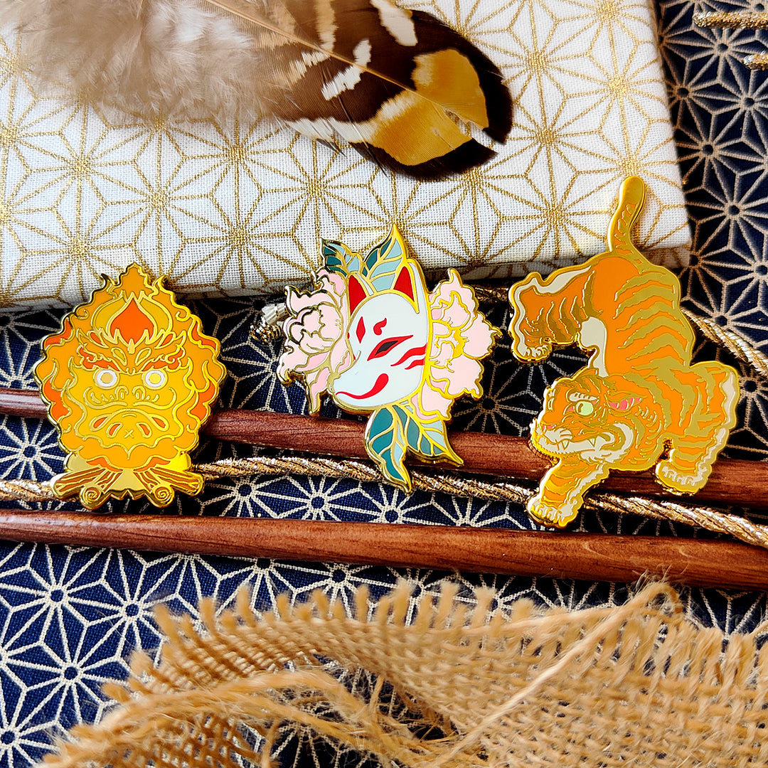katzenjammerpins-kitsune-blossom-pink-emaille-pin-rosa-gold image 7