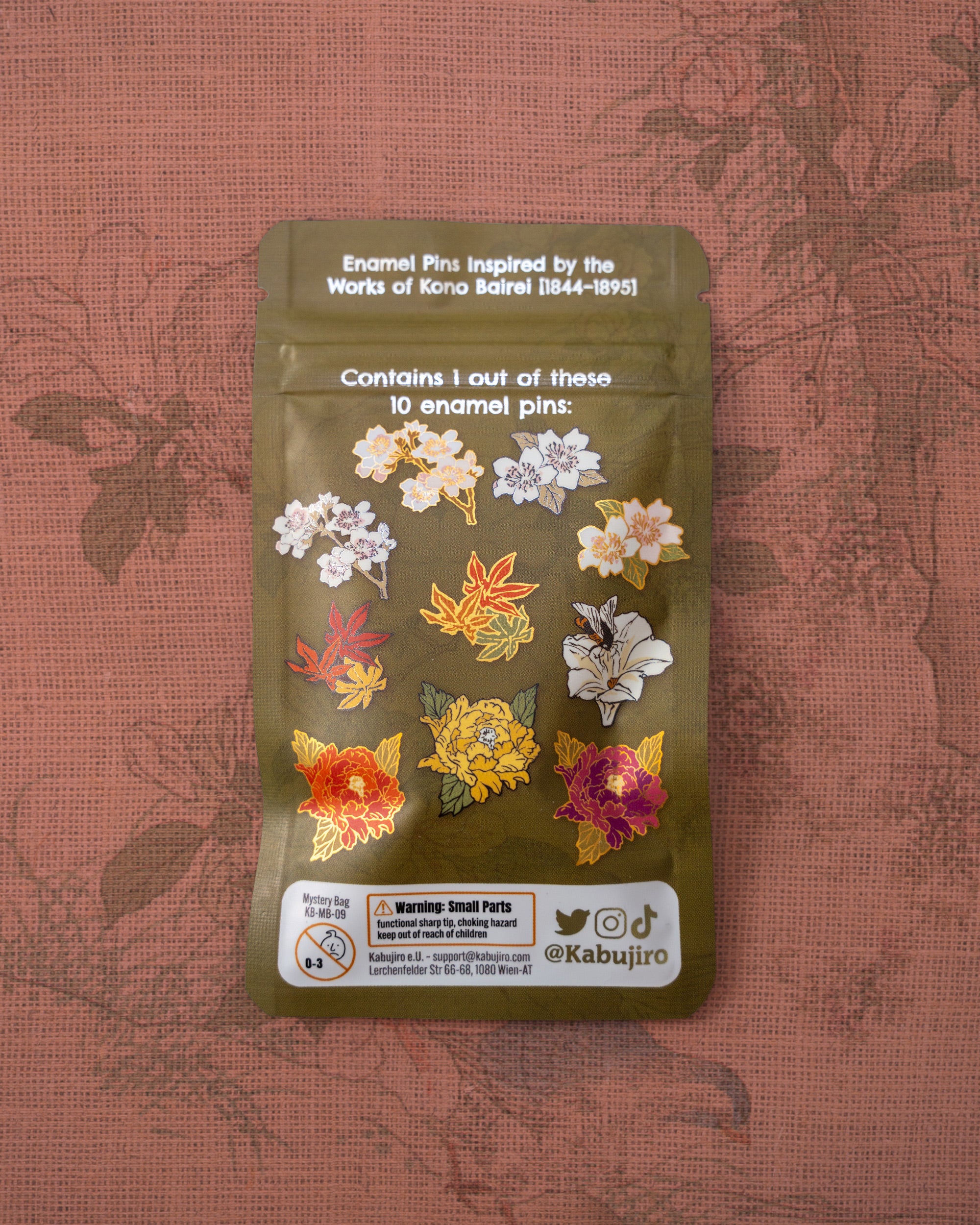 kabujiro-ukiyo-e-flowers-emaille-pin-blind-bag image 2