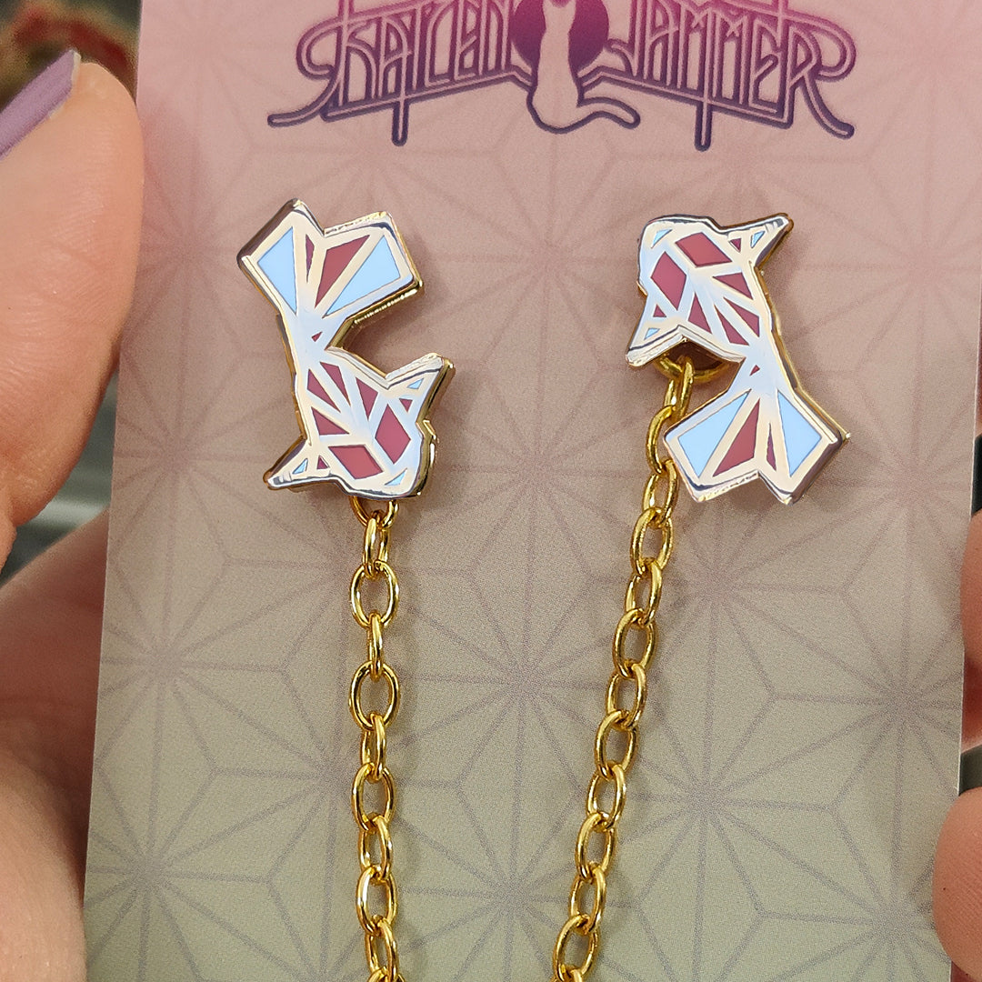 katzenjammerpins-origami-koi-emaille-pin-rot-standard image 2
