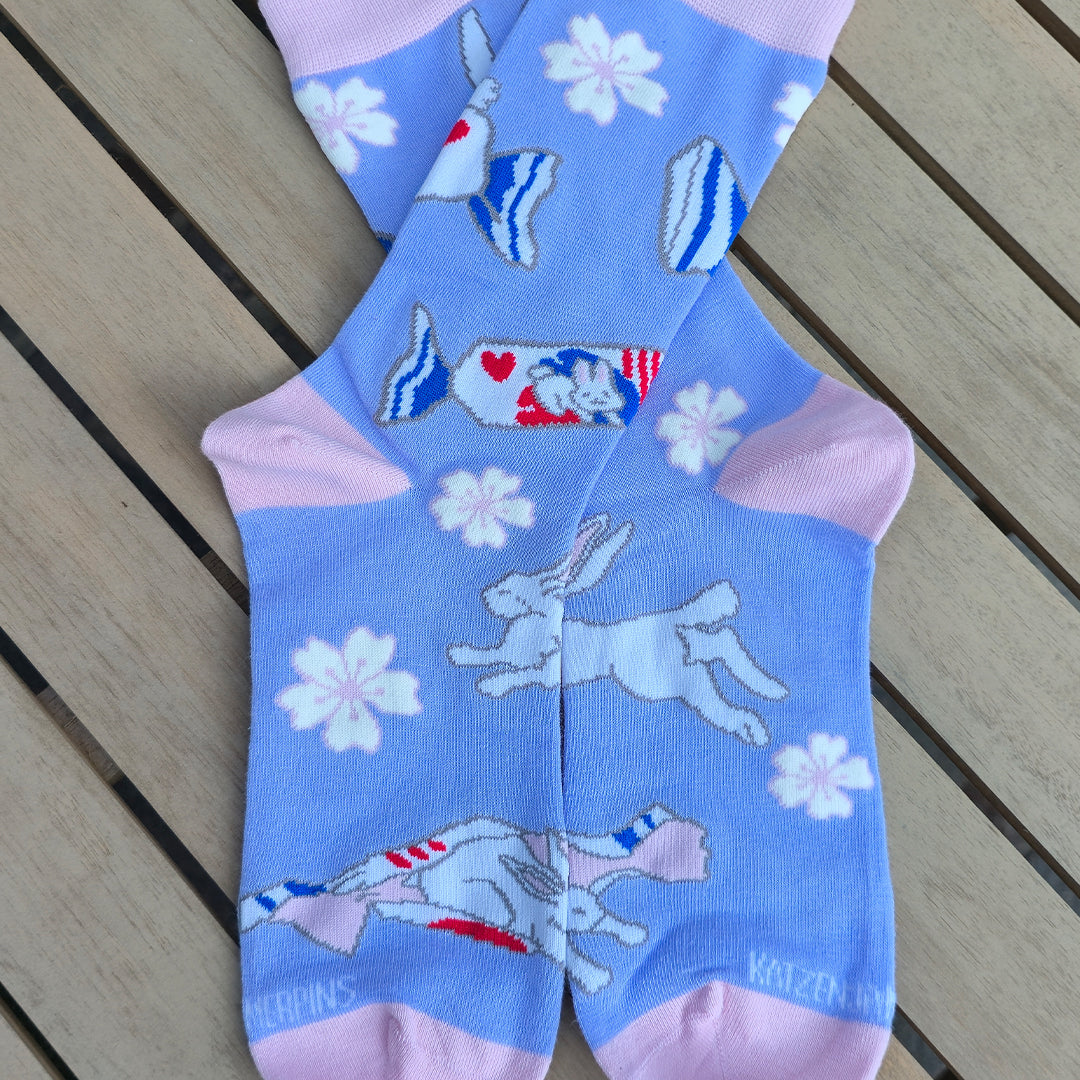 katzenjammerpins-white-rabbit-art-socken-wei-baumwolle-38-47 image 2