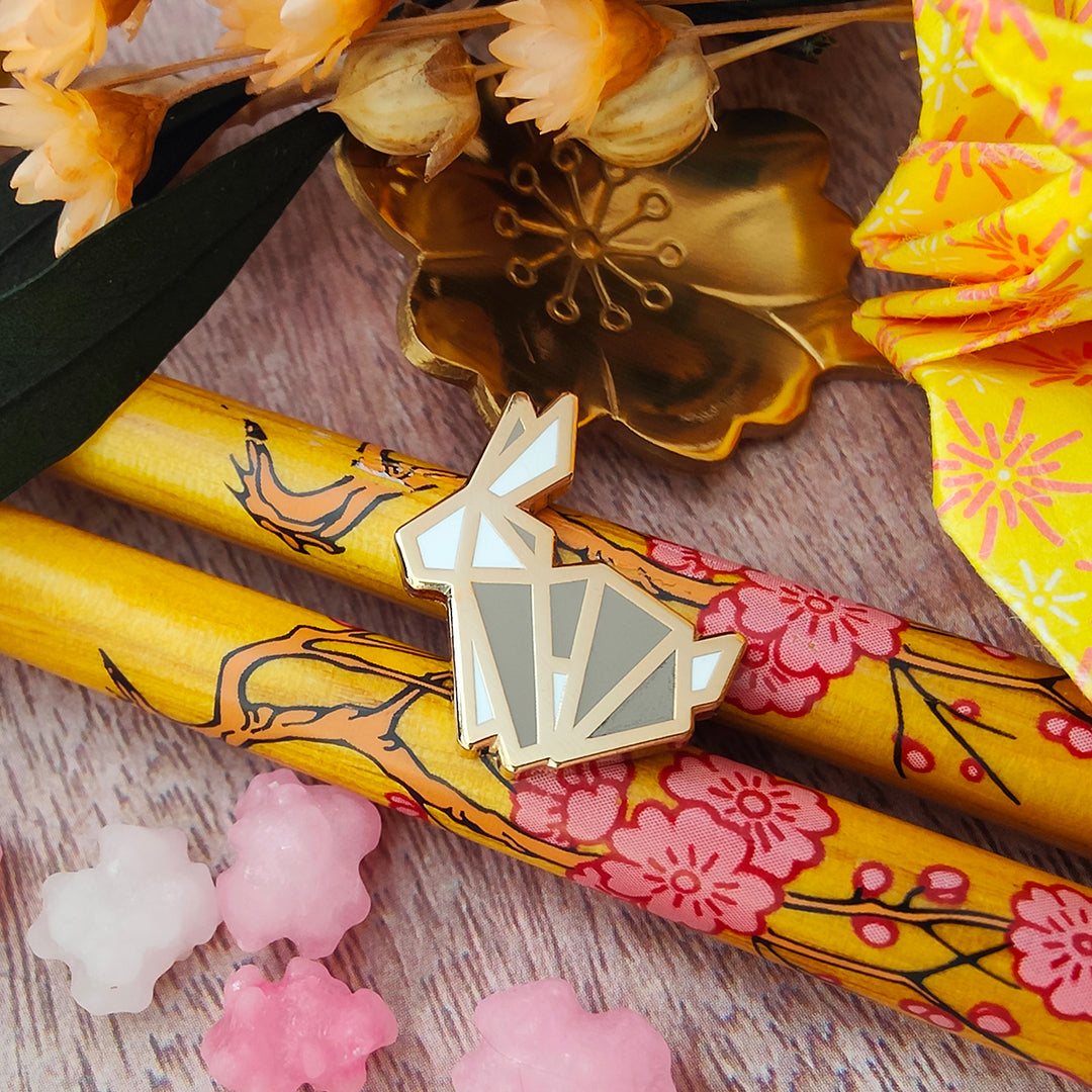 katzenjammerpins-origami-bunny-hard-enamel-pin-mini image 1