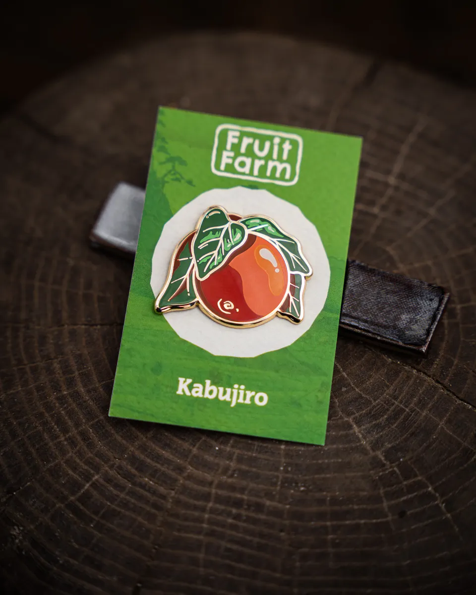 kabujiro-orange-fruit-farm-enamel-pin-yuzu-38mm image 1