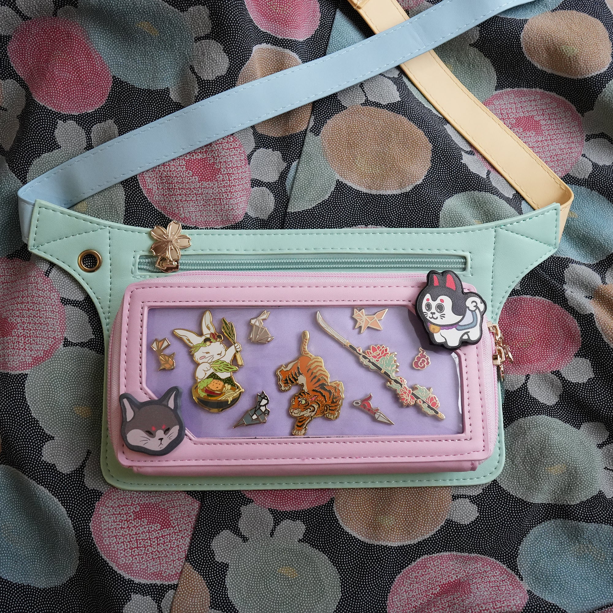 katzenjammerpins-ita-bag-pastel-color-block-bauchtasche image 1