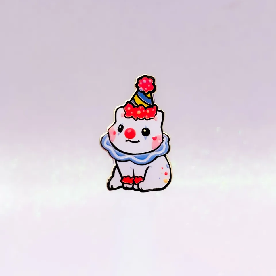 miamouz-clown-cat-enamel-pin-normale-qualit-t-gold-36-mm image 1