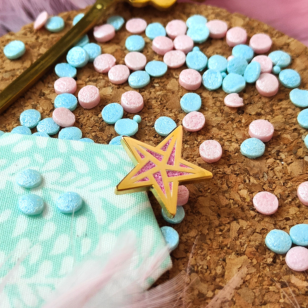 katzenjammerpins-origami-star-emaille-pin-rainbow-pastel image 4