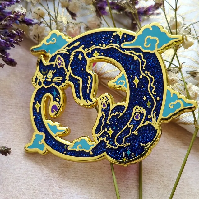 katzenjammerpins-ouroboros-cat-bp241-28-pin-gold-5-cm image 1