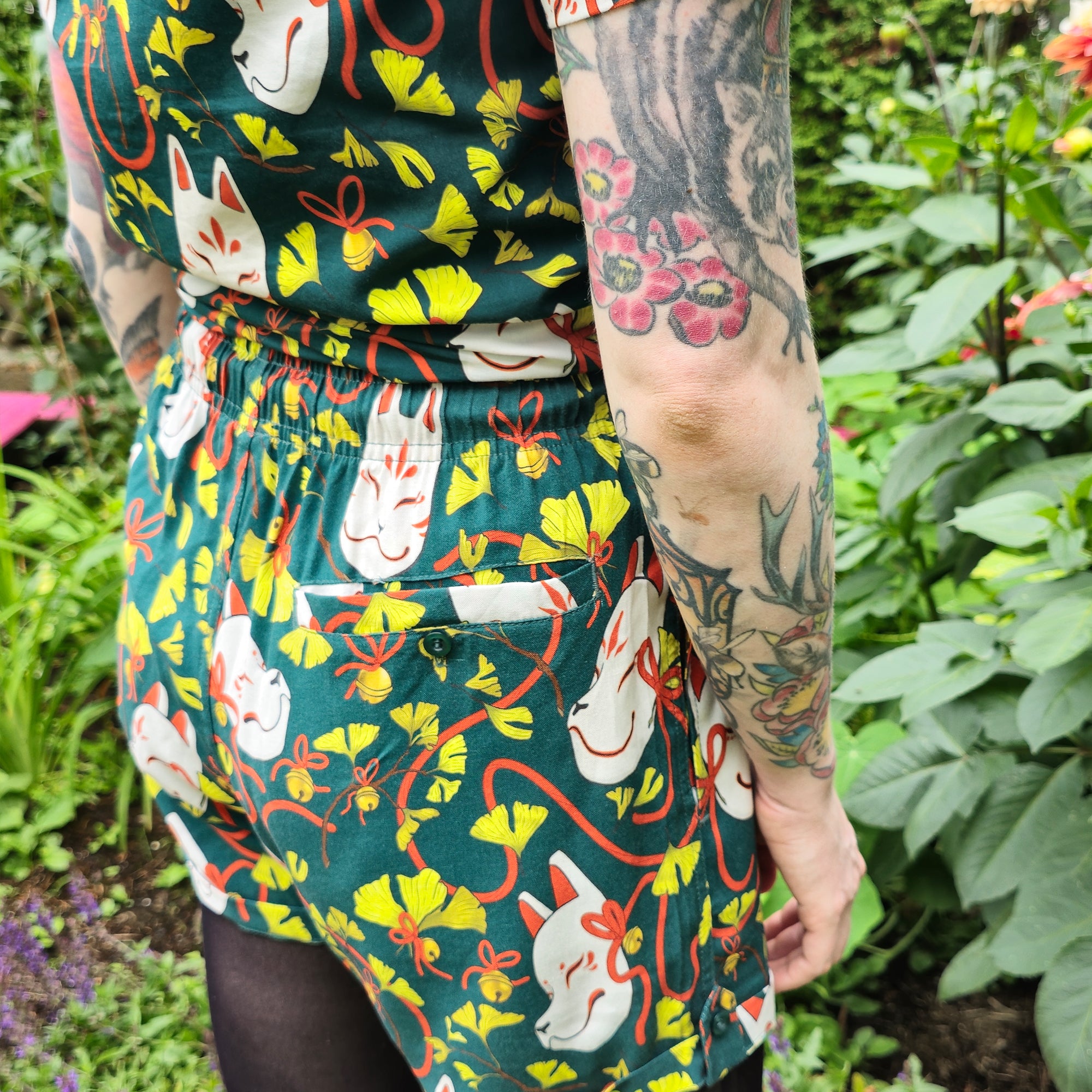 katzenjammerpins-ginkgo-kitsune-shorts-baumwolle-fuchs image 3