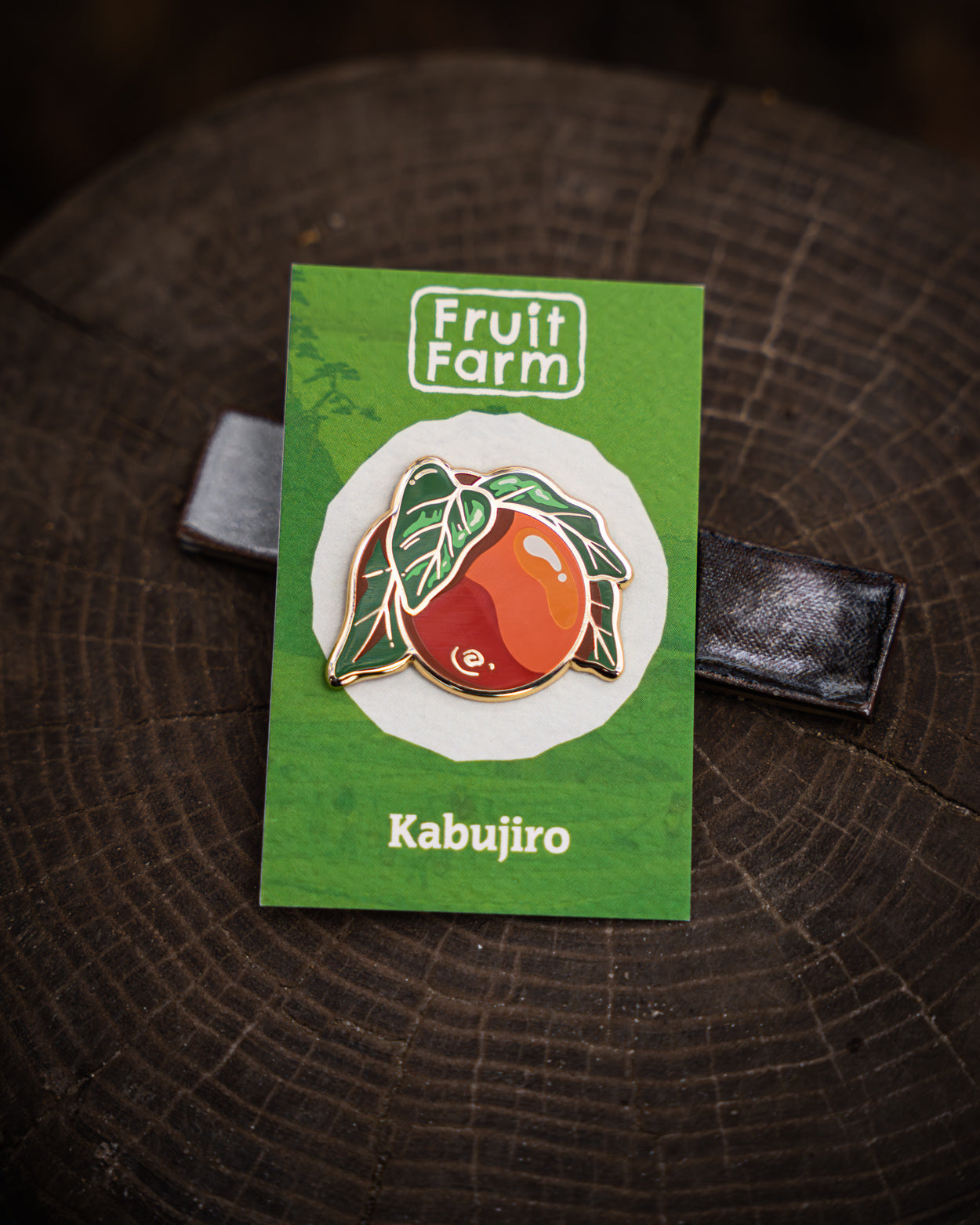 kabujiro-orange-fruit-farm-enamel-pin-yuzu-38mm image 2