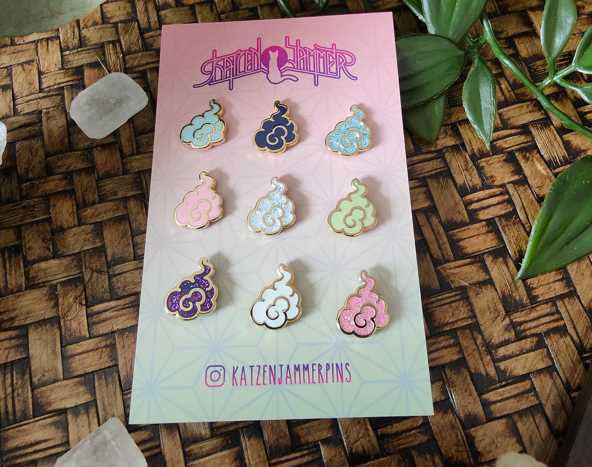 katzenjammerpins-sinful-seven-cloud-minipin-emaille-pin-day image 6