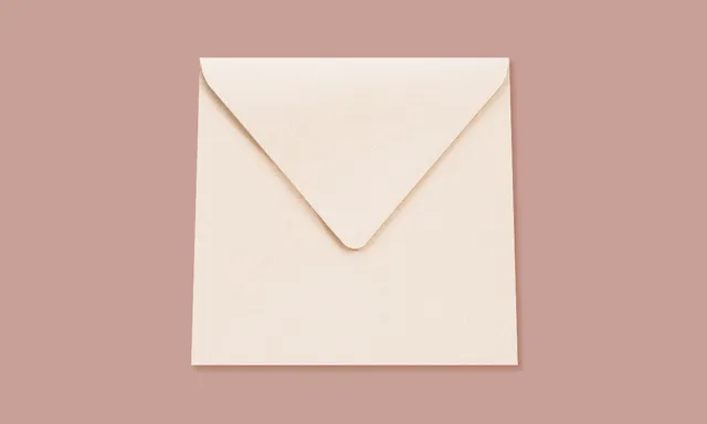 miamouz-umschlag-15x15-cm-elfenbein-papier-briefumschlag image 1