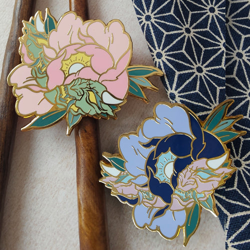 katzenjammerpins-hannya-peony-emaille-pin-pink-gold image 1