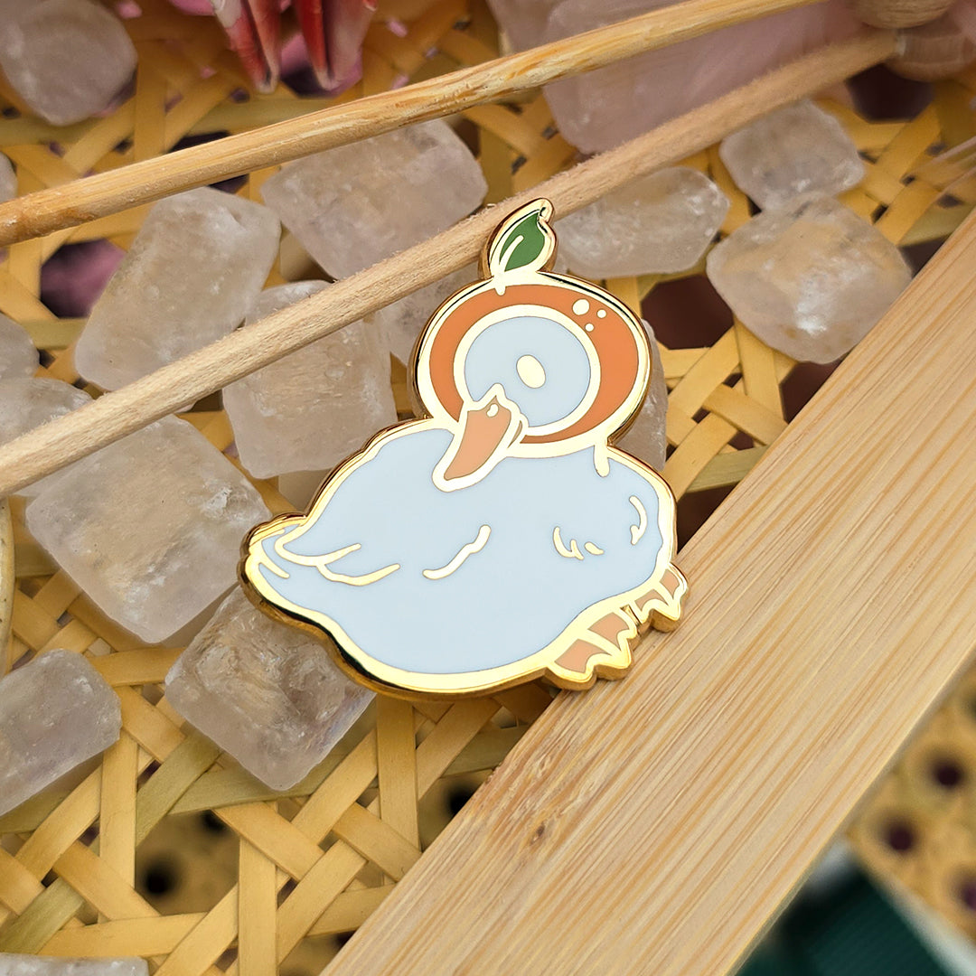 katzenjammerpins-hard-enamel-pins-mandarin-duck-pin-ente image 2