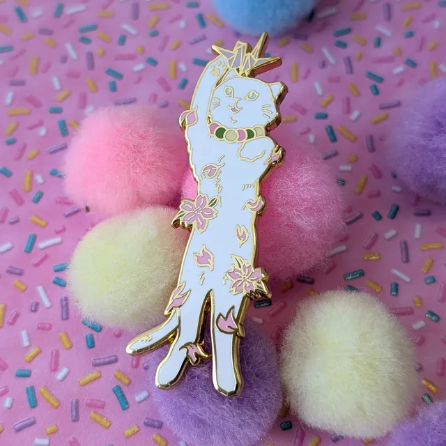 katzenjammerpins-sakurango-mystery-long-cats-emaille-pin image 1