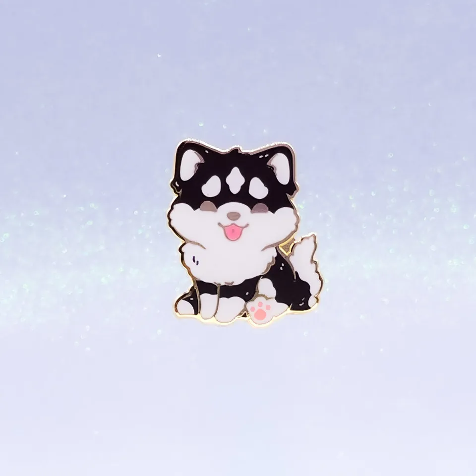 miamouz-enamel-pins-husky-alaskan-malamute-emaille-pin-schwarz-wei image 1