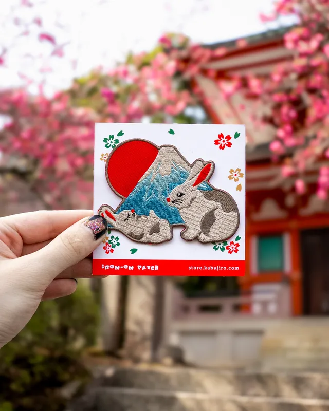 kabujiro-patches-fuji-bunnies-aufn-her-7-5cm-b-gel image 1