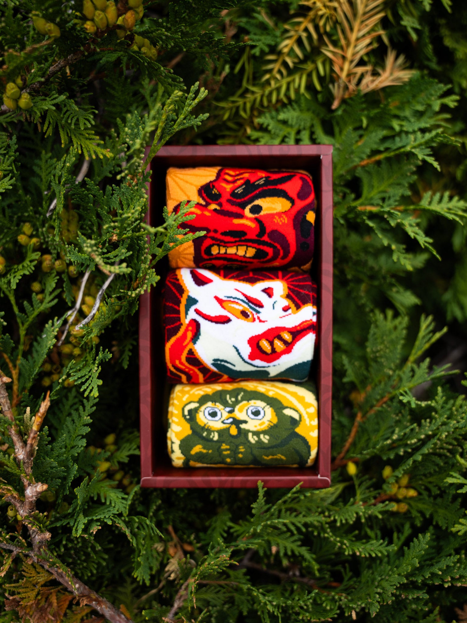 kabujiro-mythical-japan-yokai-socken-geschenkbox-37-43 image 2