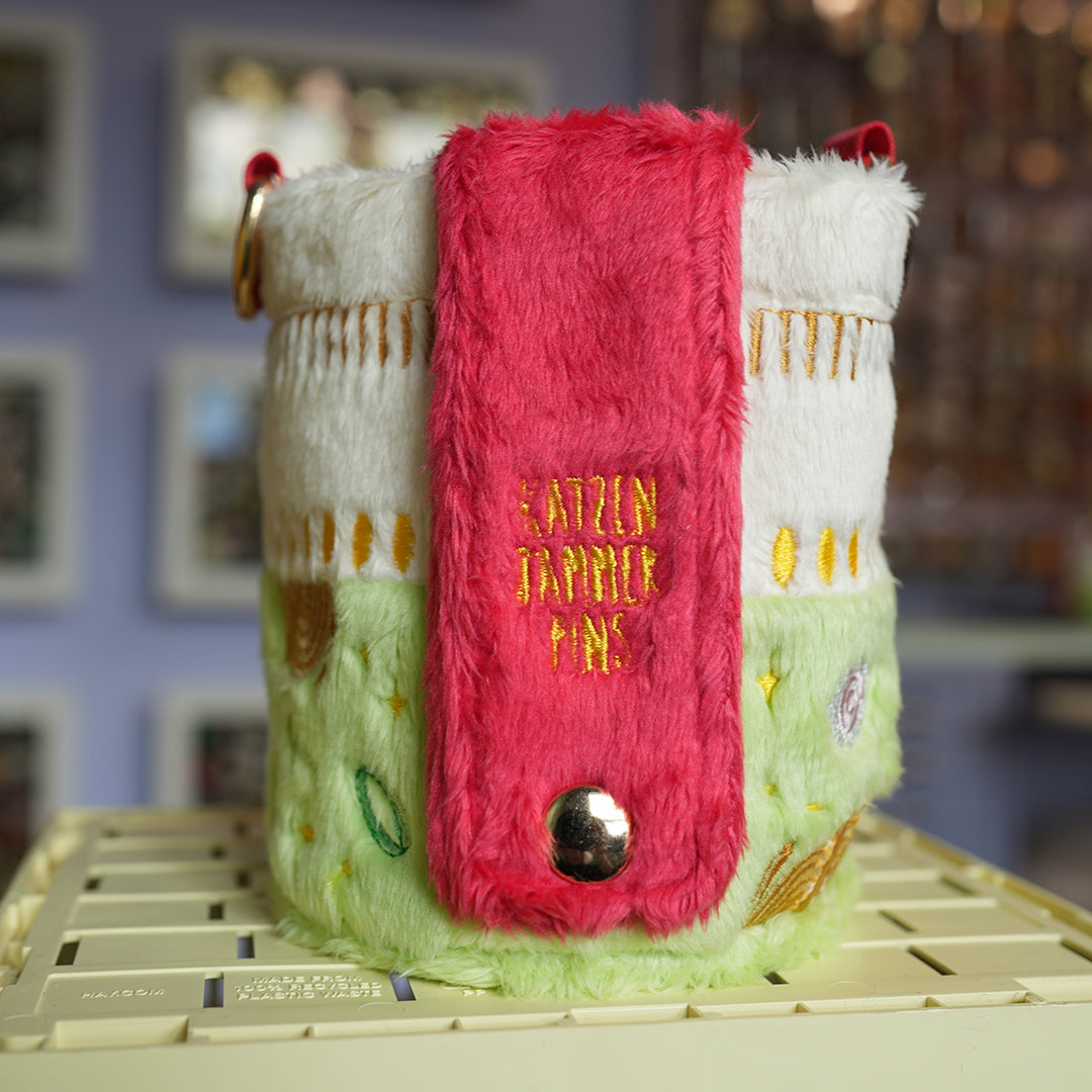 katzenjammerpins-pup-noodles-cupholder-gold-ita-bag image 4