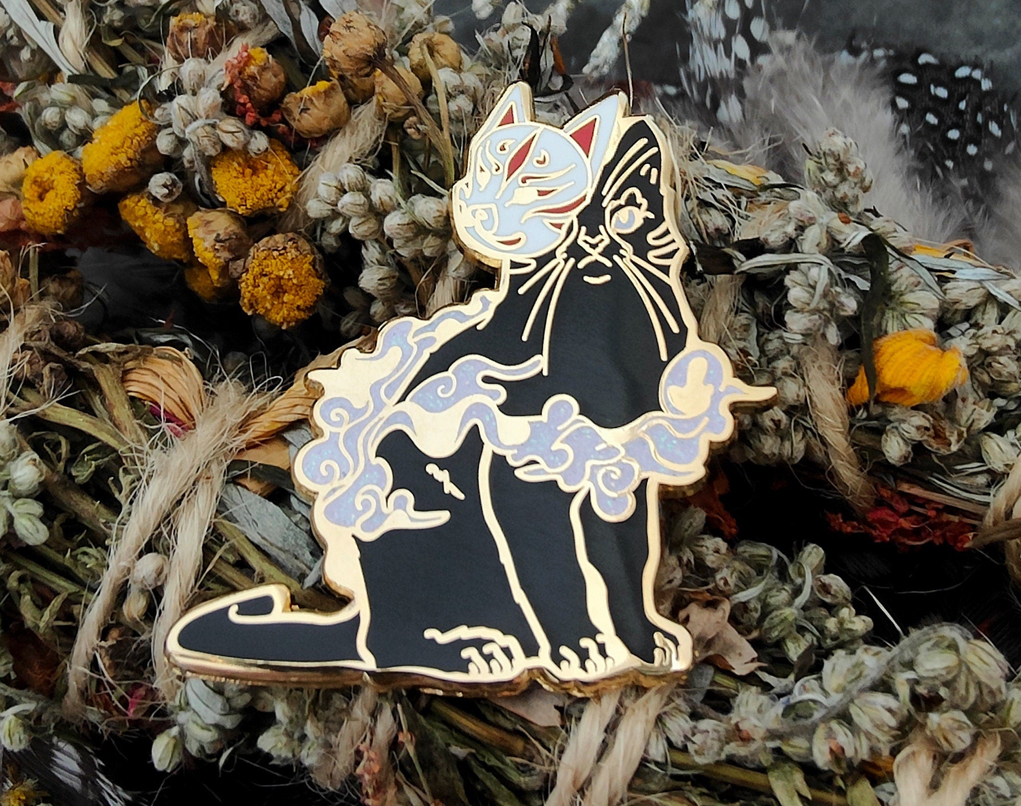katzenjammerpins-catsune-ninja-cat-emaille-pin-schwarz image 3