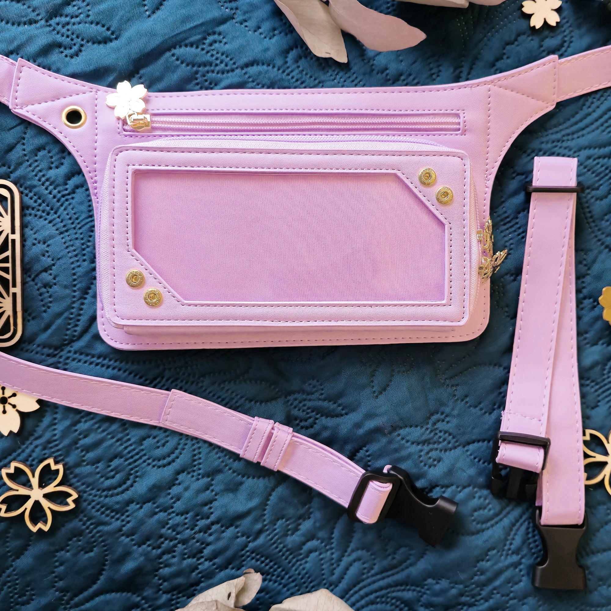katzenjammerpins-ita-bag-pink-bauchtasche-sichtfenster image 2