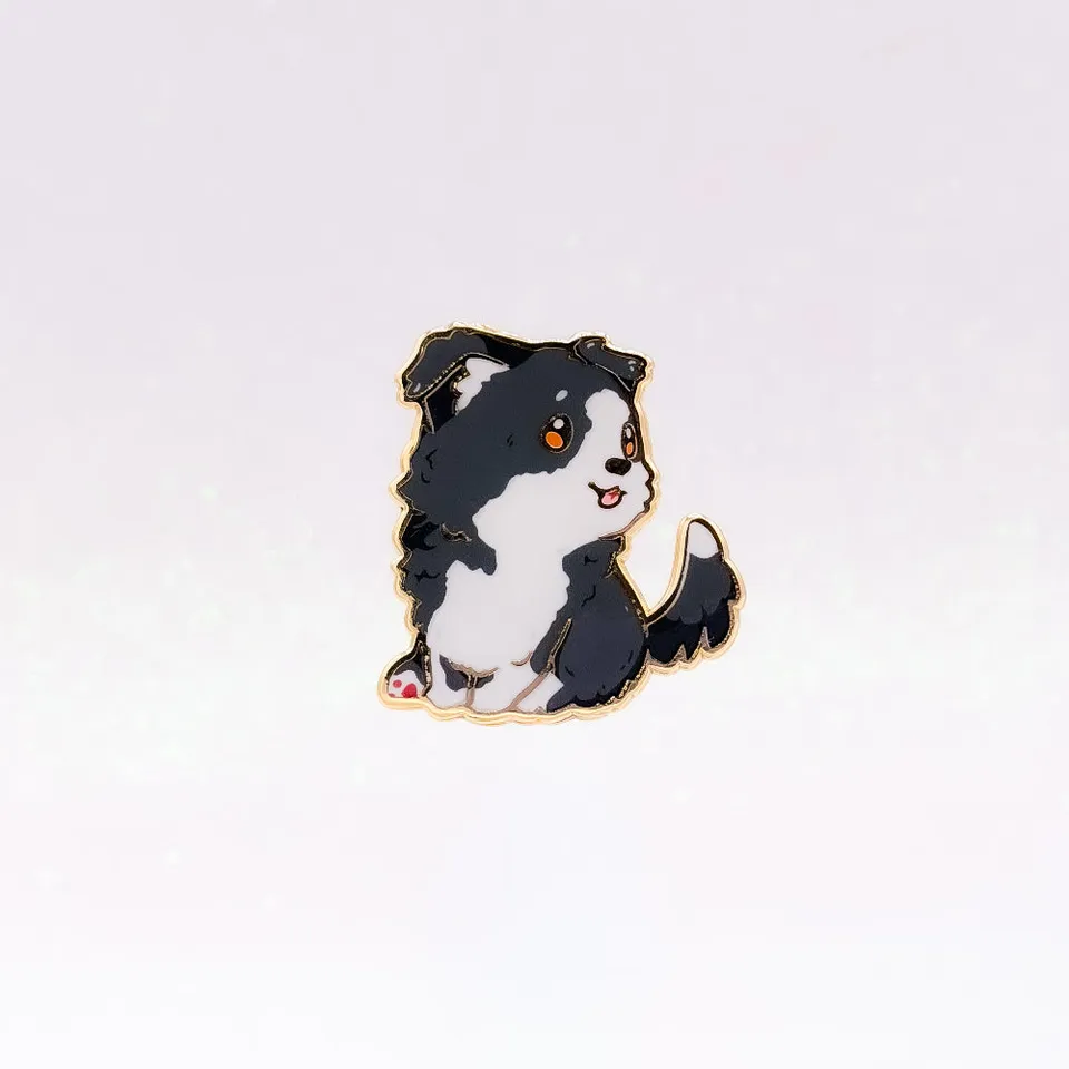 miamouz-australian-shepherd-pin-hund-schwarz-wei-32-mm image 1