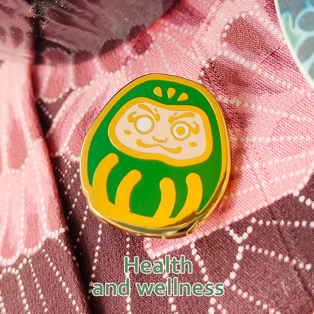 katzenjammerpins-daruma-lucky-charms-pin-rot image 5