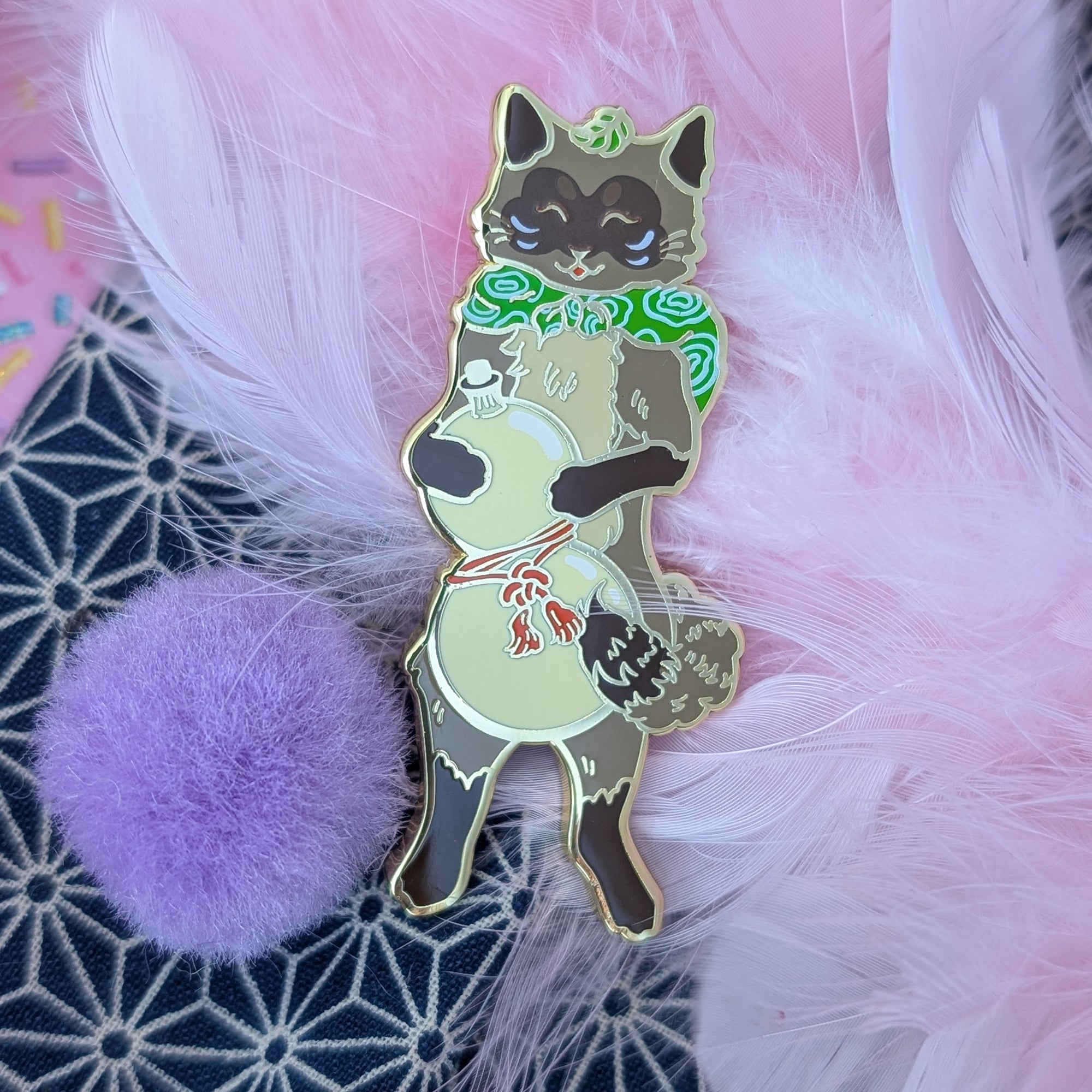 katzenjammerpins-sakurango-mystery-long-cats-emaille-pin image 6