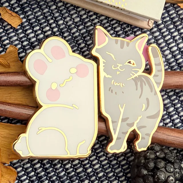 katzenjammerpins-bff-pin-set-emaille-katze-samurai-2er image 1