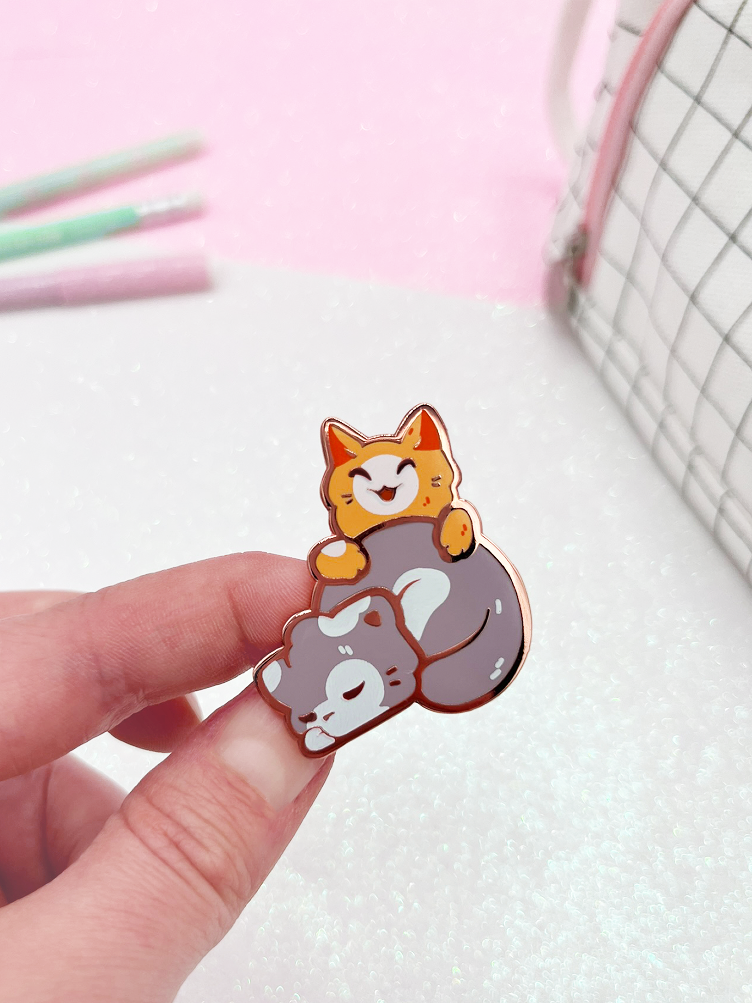 miamouz-best-friends-kitty-friend-emaille-pin-katze-38-mm image 2