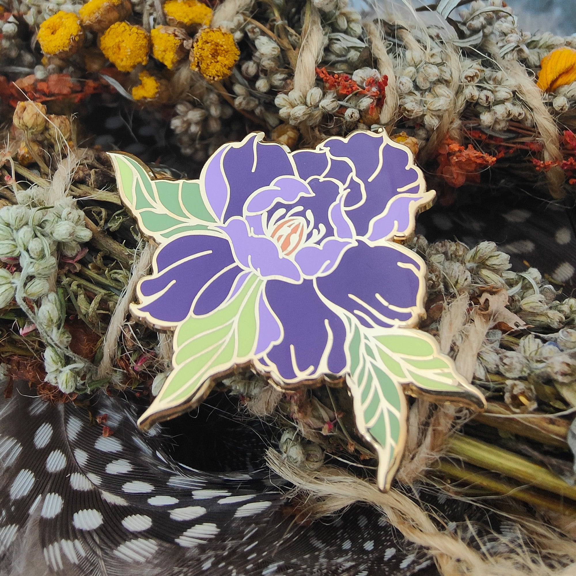 katzenjammerpins-peony-emaille-pin-blume-blau-gold image 6