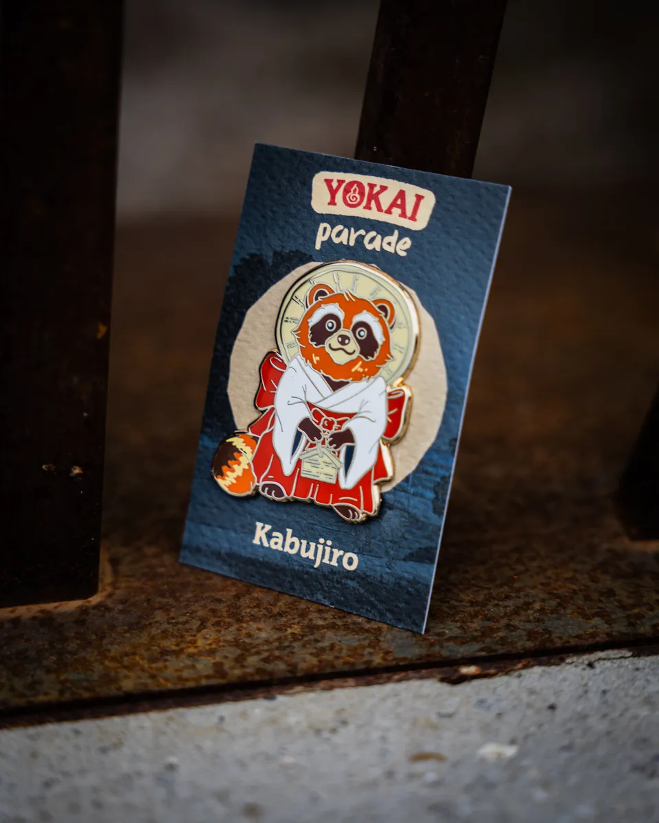 kabujiro-enamel-pins-tanuki-yokai-parade-emaille-pin image 1