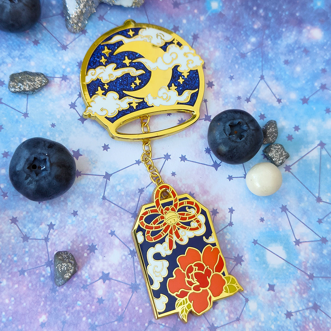 katzenjammerpins-moonshine-lamp-emaille-pin-blau-glitter image 3