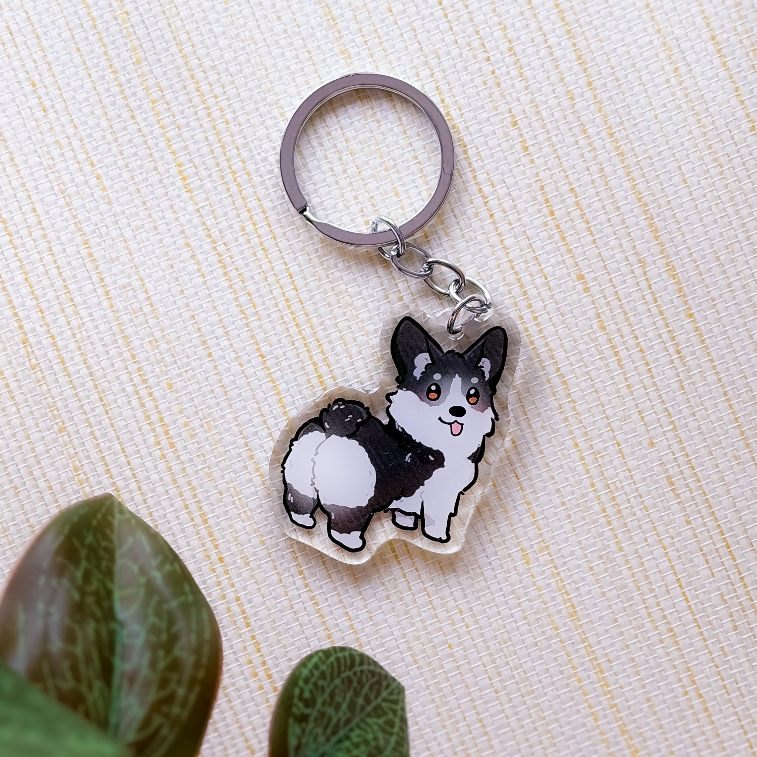 miamouz-corgi-black-white-pembroke-emaille-pin-hund image 2